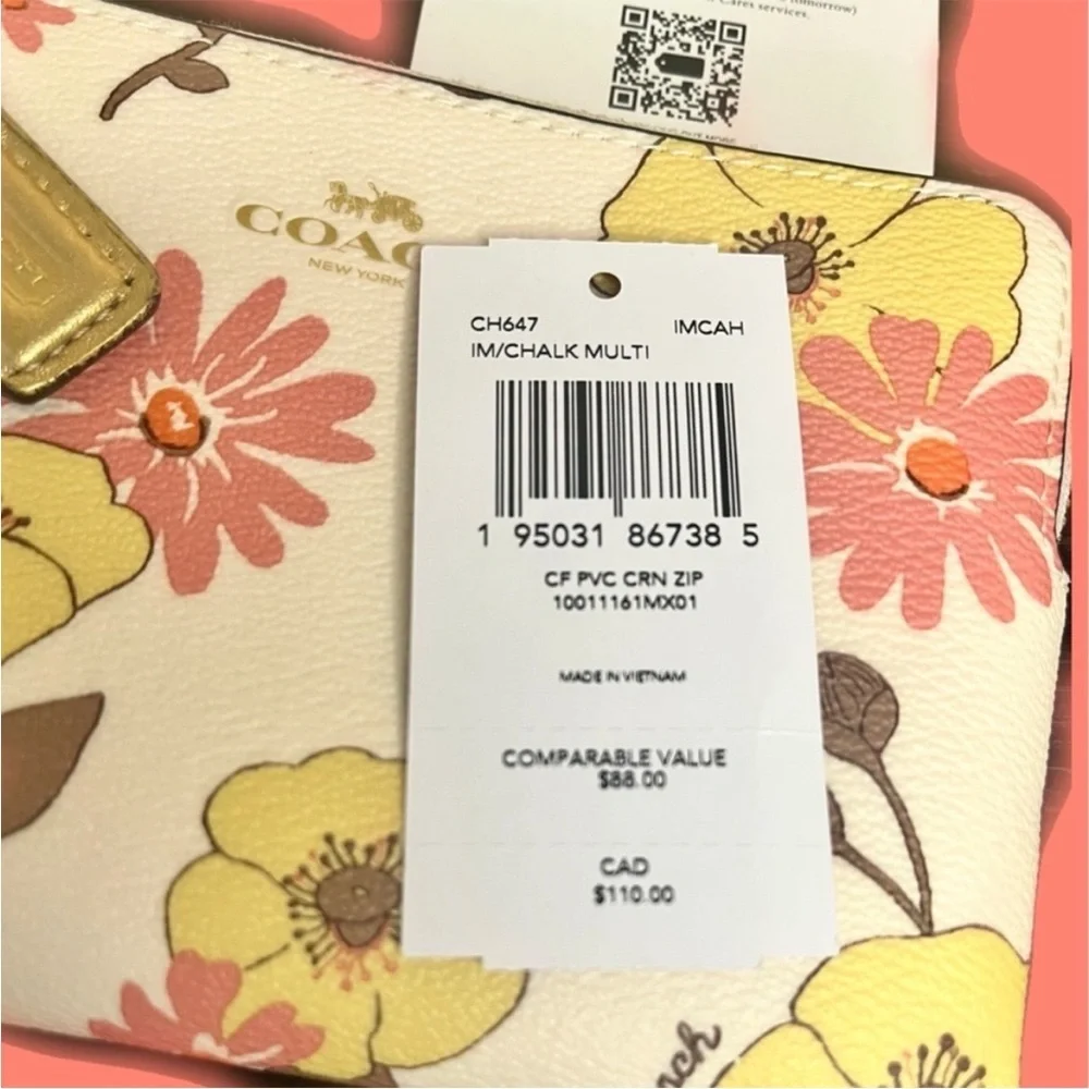 Coach Floral Wristlet in Cream and Pink NWT